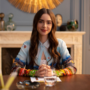 profumi e serie tv - Emily in Paris