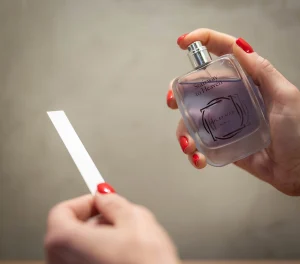 Come scegliere un profumo: la guida