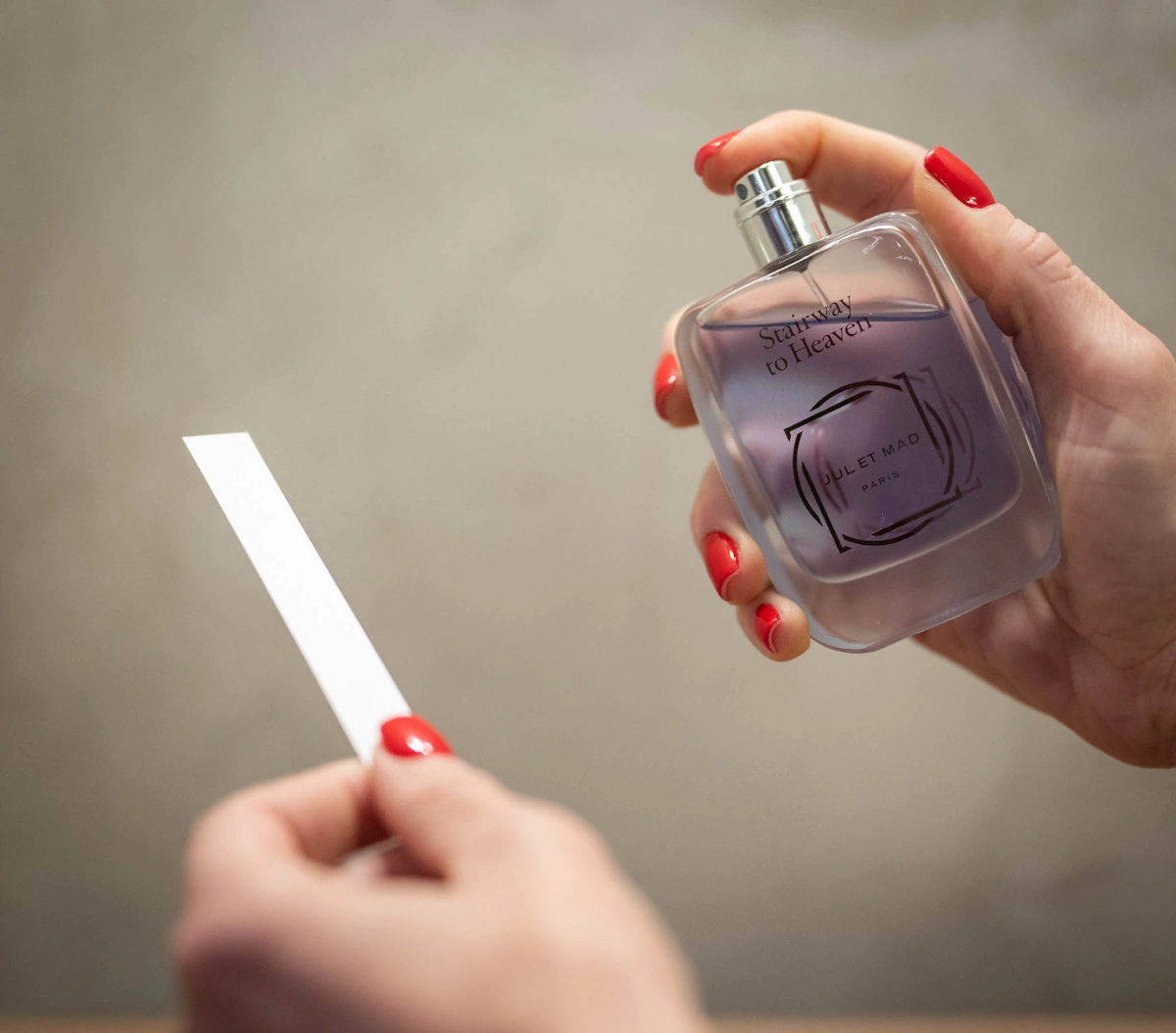 Come scegliere un profumo: la guida