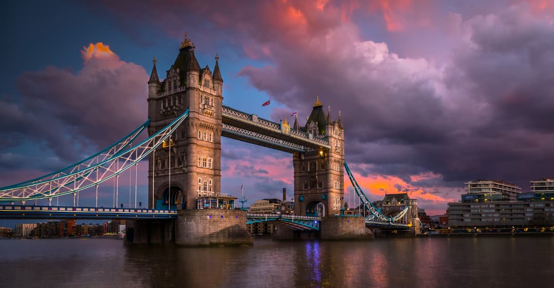 London Step Aboard